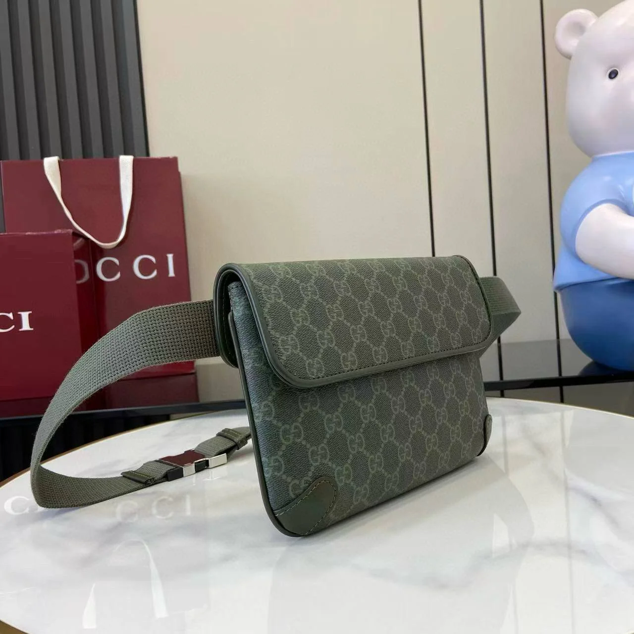 Чоловіча сумка - Gucci